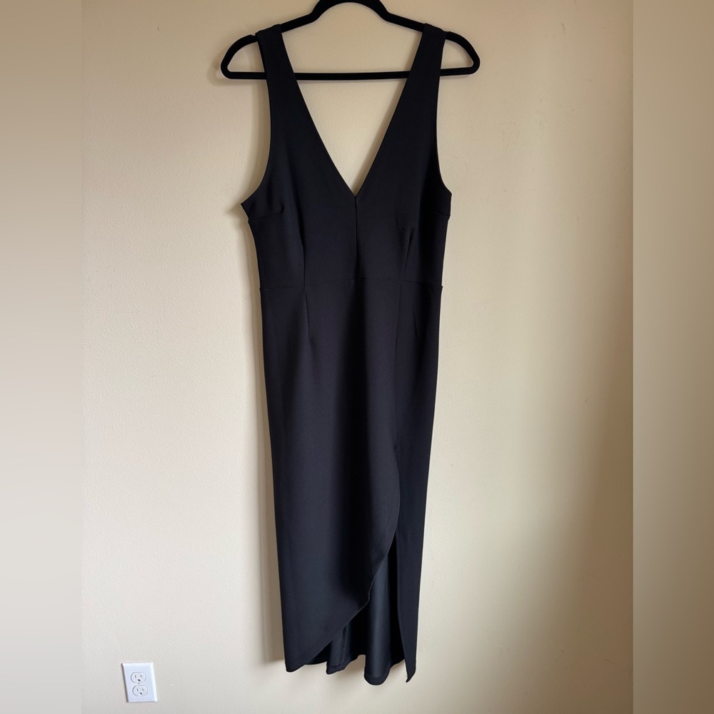 Abercrombie - Elegant Black Sleeveless Dress. Never worn